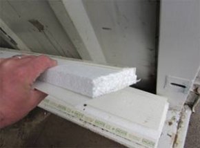 An insulated vertical DPC